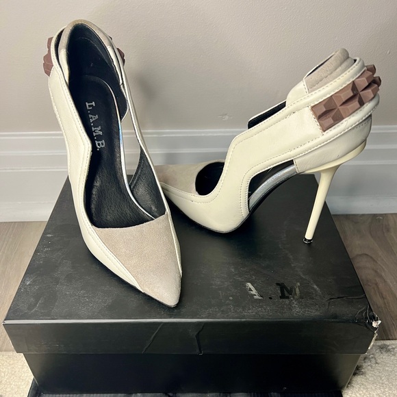 L.A.M.B. Enforcer Enforcee White Grey Heel Pump 7.5M - Picture 4 of 11